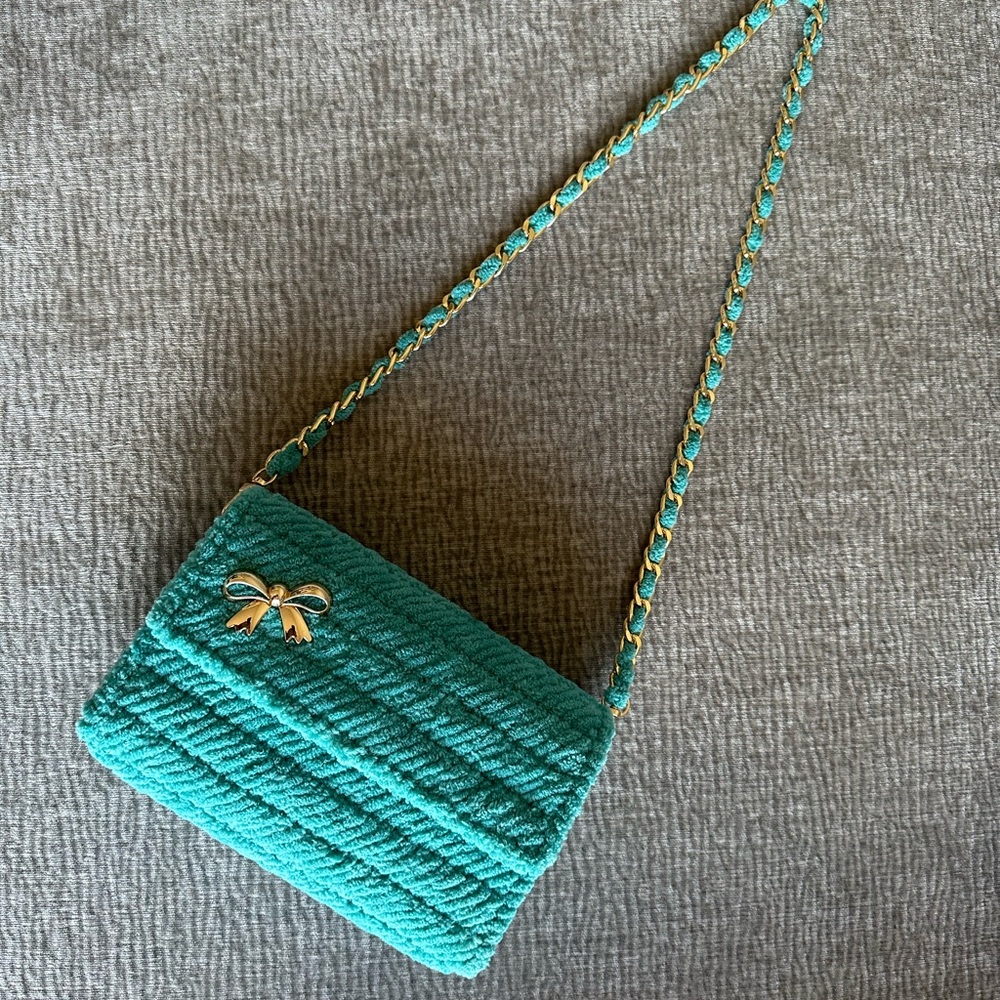 Handmade Plush Yarn Bag – Turquoise
